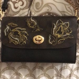 Coach Signature Purse